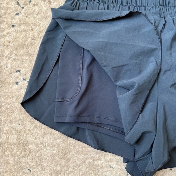 CRZ FEATHERY FIT DOLPHIN SHORT - Picture 2 of 2